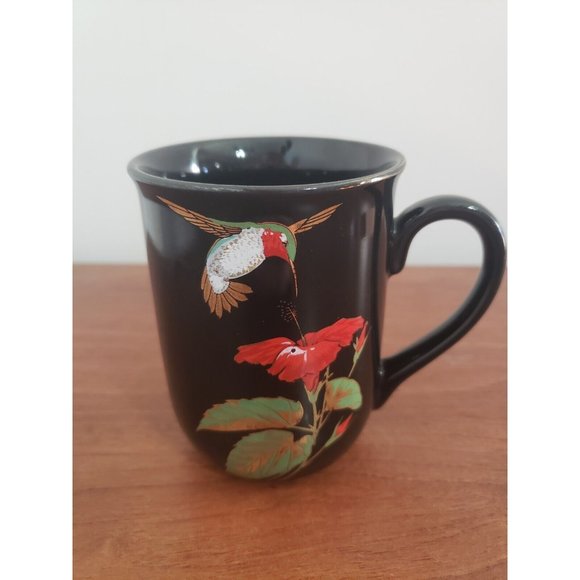 Otagiri Hummingbird Coffee Tea Cup- Red Hibiscus- Black Porcelain - Picture 1 of 4